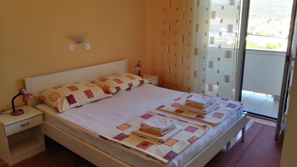Ljubica Apartments And Rooms Супетарська Драґа Екстер'єр фото